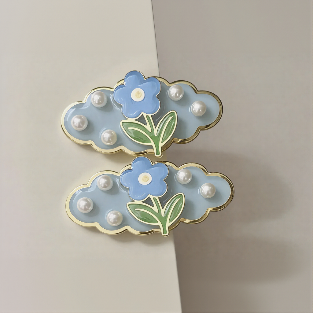 Cloud Floral Decor Hair Clip